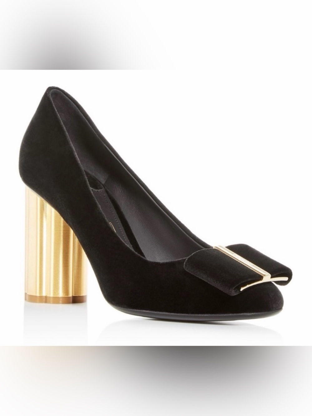EUC Salvatore Ferragamo Capua Black Calf Flower Heel Pumps